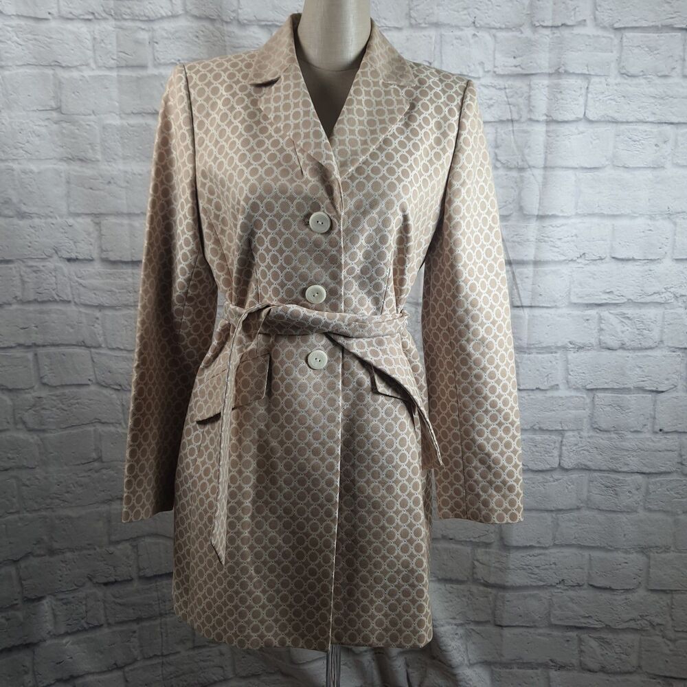 Le Suit Belted Trench Coat Women's Size 6 Cream Gold Geometric Pattern Casual